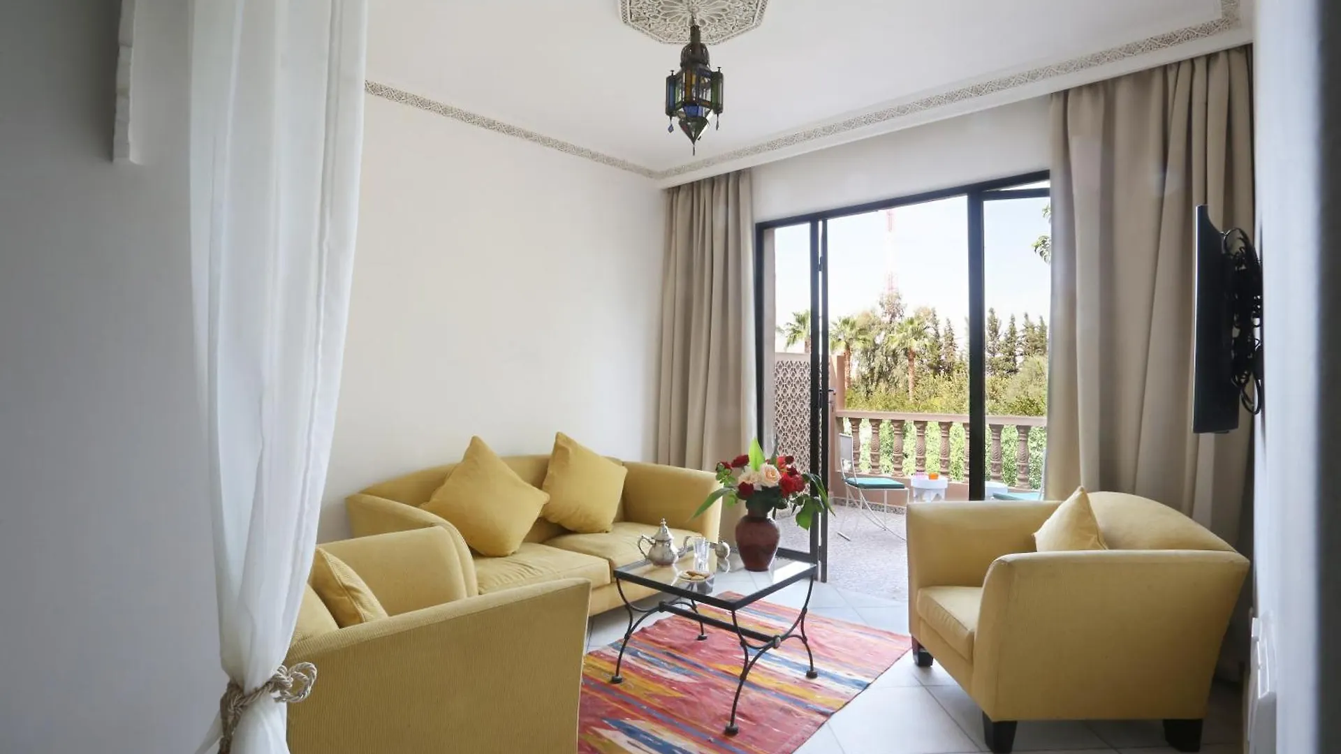 Le Bled Ferme Bed & Breakfast Lahebichate